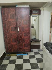 Bedroom Image of 400 Sq.ft 1 RK Apartment / Flat for rent in Lovely Rose Apartments, Juhu Mumbai for Rs. 40000