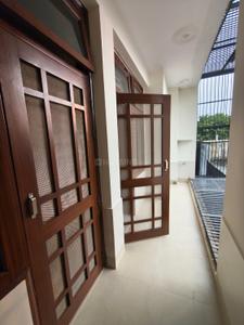 Balcony Image of 1200 Sq.ft 2 BHK Builder Floor for rent in Omicron 1A Greater Noida for Rs. 22000