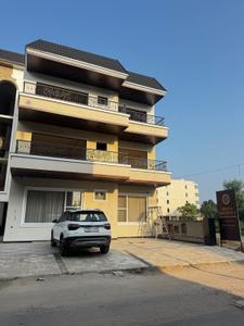 Image of 3690 Sq.ft 4.5 BHK Builder Floor for sale in Sector 17, Chandigarh for Rs. 32500000