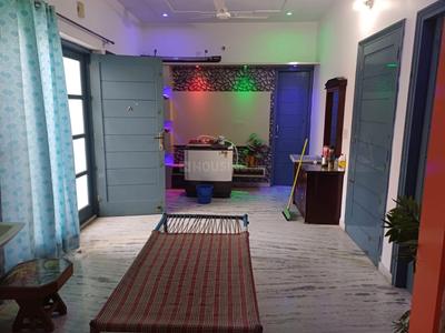 Bedroom Image of 1800 Sq.ft 2 BHK Builder Floor for rent in Housefed Colony Bathinda for Rs. 21000