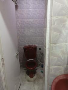 Bathroom Image of 800 Sq.ft 2.5 BHK Duplex for sale in Dilshad Garden New Delhi for Rs. 9500000