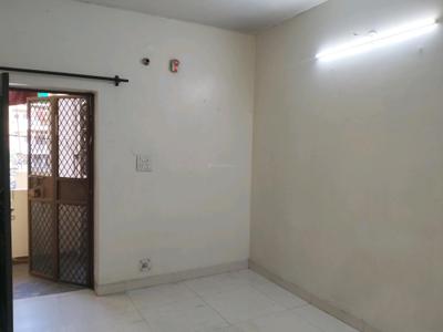 Living Room Image of 700 Sq.ft 2 BHK Apartment / Flat for sale in Paschim Vihar New Delhi for Rs. 8000000