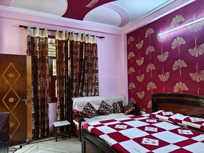 Bedroom Image of 1800 Sq.ft 3 BHK Builder Floor for sale in Shastri Nagar Ghaziabad for Rs. 14000000