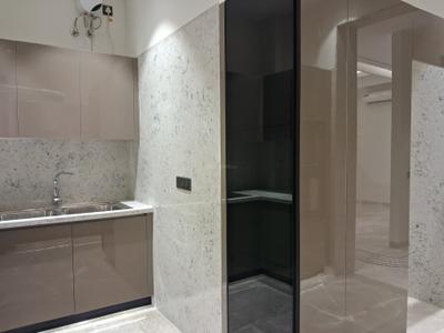 Kitchen Image of 2700 Sq.ft 4 BHK Builder Floor for sale in Greater Kailash II New Delhi for Rs. 124900000
