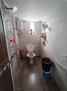 Bathroom Image of 1000 Sq.ft 2 BHK Apartment / Flat for sale in Omkar Moti 1, Tarsali Vadodara for Rs. 3500000