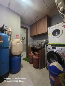 Kitchen Image of 3141 Sq.ft 4 BHK Apartment / Flat for rent in Darshanam Club Life, Undera Vadodara for Rs. 80000