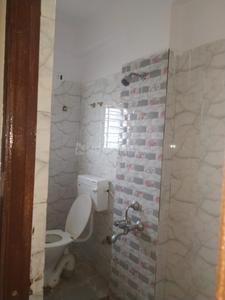 Bathroom Image of 1400 Sq.ft 3 BHK Apartment / Flat for sale in Kalena Agrahara Bengaluru for Rs. 8000000