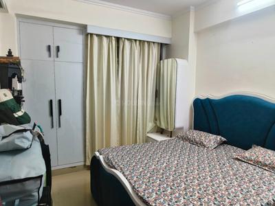 Bedroom Image of 1075 Sq.ft 2.5 BHK Apartment / Flat for sale in Amrapali Zodiac, Sector 120 Noida for Rs. 10000000