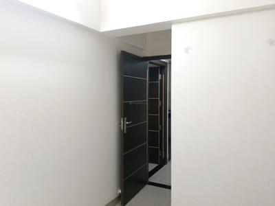 Bedroom Image of 800 Sq.ft 2 BHK Apartment / Flat for sale in Haware Dahlia Bldg A D And E, Kasarvadavali Thane for Rs. 7100000