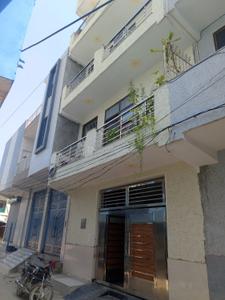 Image of 600 Sq.ft 3.5 BHK Independent House for sale in Sector 104, Gurgaon for Rs. 12000000