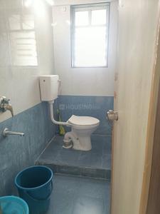 Bathroom Image of 671 Sq.ft 2 BHK Apartment / Flat for rent in Hadapsar Pune for Rs. 21000