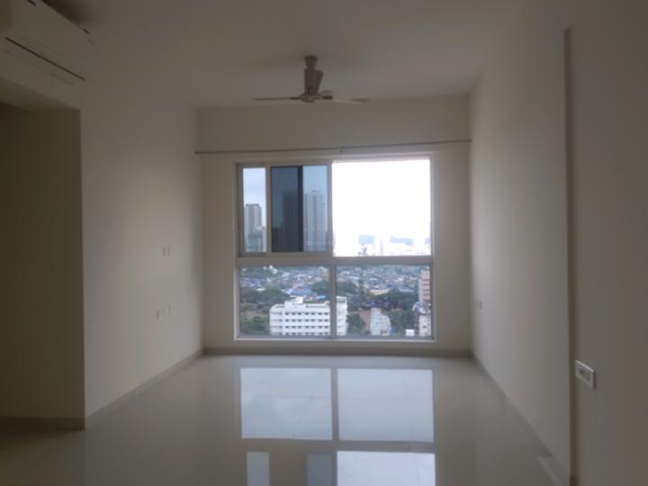 Wadhwa TW Gardens Main Image 1