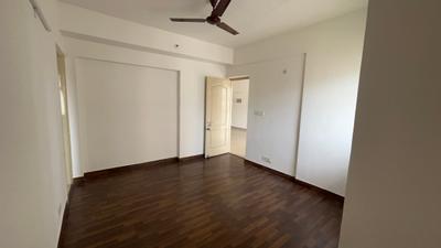 Bedroom Image of 1565 Sq.ft 3 BHK Apartment / Flat for sale in Paras Tierea, Sector 137 Noida for Rs. 12500000
