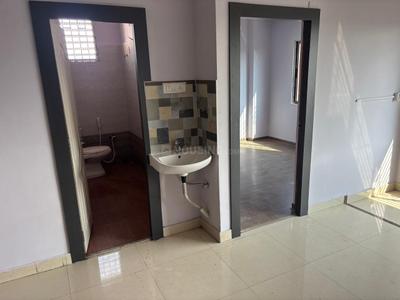 Bathroom Image of 1500 Sq.ft 3 BHK Apartment / Flat for rent in Ushagram Asansol for Rs. 20000