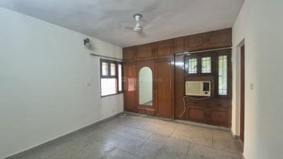 Bedroom Image of 1550 Sq.ft 3 BHK Apartment / Flat for rent in DDA Sector Pocket B C, Vasant Kunj New Delhi for Rs. 72000