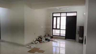 Living Room Image of 1865 Sq.ft 3 BHK Apartment / Flat for rent in Cosmos Express 99, Sector 99 Gurgaon for Rs. 32000
