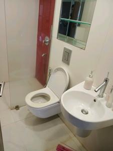Common Bathroom Image of 1700 Sq.ft 3.5 BHK Apartment / Flat for sale in Lodha New Cuffe Parade Lodha Evoq, Sion Mumbai for Rs. 63500000