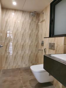 Common Bathroom Image of 1240 Sq.ft 3 BHK Apartment / Flat for rent in Lodha Sterling, Thane West Thane for Rs. 73000