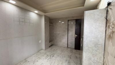 Bedroom Image of 1381 Sq.ft 3 BHK Apartment / Flat for sale in Rithala New Delhi for Rs. 9500000
