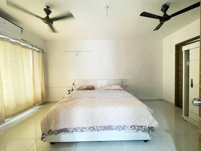 Bedroom Image of 3827 Sq.ft 4 BHK Penthouse for sale in Vaishno Devi Circle Ahmedabad for Rs. 35000000
