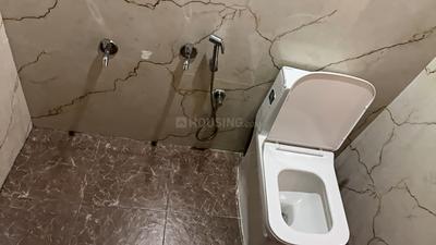 Bathroom Image of 1200 Sq.ft 1 RK Independent House for rent in Varanasi Bengaluru for Rs. 6000