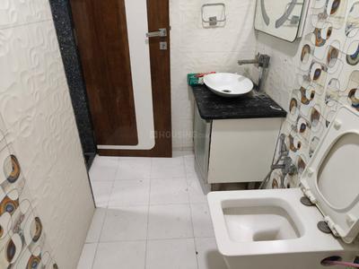 Bathroom Image of 4725 Sq.ft 8 BHK Villa for sale in Thaltej Ahmedabad for Rs. 81000000