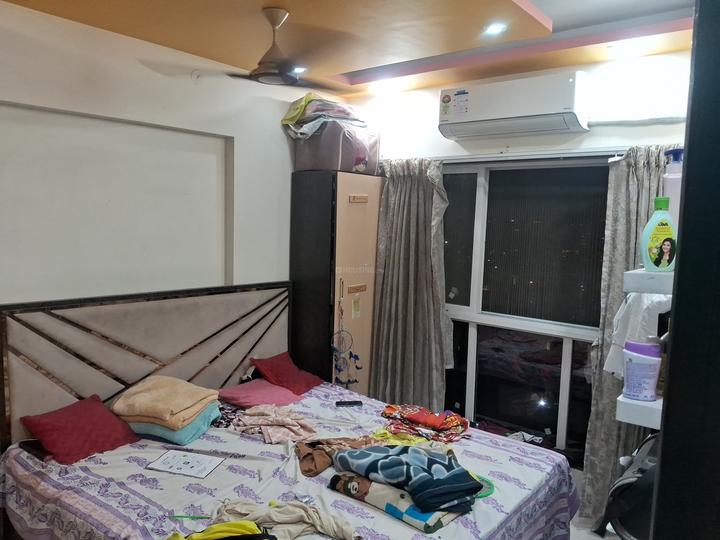 Veena Senterio Main Image 1