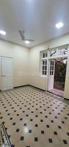 Bedroom Image of 1480 Sq.ft 2 BHK Apartment / Flat for rent in Colaba Mumbai for Rs. 375000