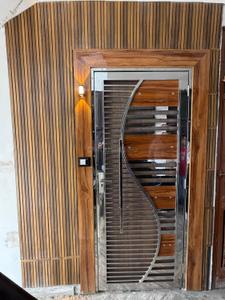 Image of 980 Sq.ft 2 BHK Builder Floor for sale in Indirapuram, Ghaziabad for Rs. 6500000