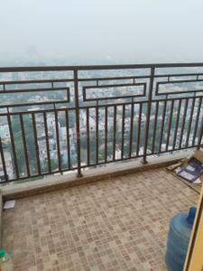 Balcony Image of 550 Sq.ft 1 BHK Apartment / Flat for rent in Omaxe India Trade Centre, Alpha II Greater Noida for Rs. 20000