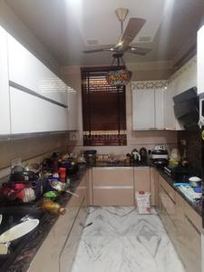 Kitchen Image of 1250 Sq.ft 3 BHK Apartment / Flat for sale in Sangam Apartment, Paschim Vihar New Delhi for Rs. 14100000