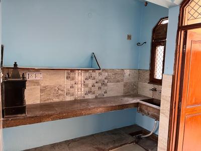 Kitchen Image of 1000 Sq.ft 5 BHK Independent House for sale in Sector 7 Gurgaon for Rs. 16000000