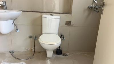 Image of 1719 Sq.ft 3 BHK Apartment / Flat for rent in Emaar Palm Gardens, Sector 83, Gurgaon for Rs. 40000