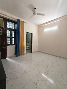Bedroom Image of 2069 Sq.ft 3 BHK Builder Floor for rent in Sector 40 Gurgaon for Rs. 36000