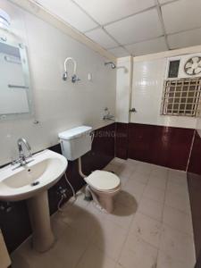 Bathroom Image of 1285 Sq.ft 2 BHK Apartment / Flat for sale in Bulland Heights, Crossings Republik Ghaziabad for Rs. 7450000