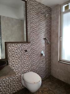 Common Bathroom Image of 960 Sq.ft 2 BHK Apartment / Flat for sale in Omkar Alta Monte, Malad East Mumbai for Rs. 29900000
