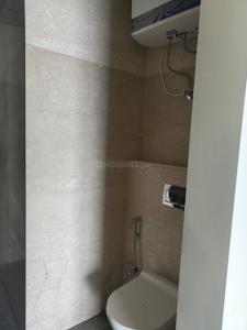 Bathroom Image of 2990 Sq.ft 3 BHK Apartment / Flat for rent in Supertech Supernova, Sector 94 Noida for Rs. 129000