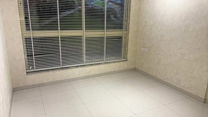 77 Crossroads Main Image 1