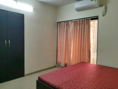 Bedroom Image of 2100 Sq.ft 4 BHK Apartment / Flat for sale in Dosti The Majesta, Thane West Thane for Rs. 43000000