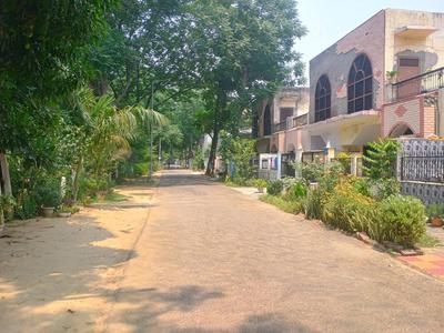 Image of 200 Sq.ft Residential Plot / Land for sale in Swarn Nagari, Greater Noida for Rs. 30000000