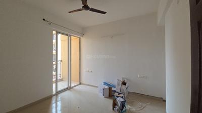 Bedroom Image of 766 Sq.ft 2 BHK Apartment / Flat for sale in Prateek Grand City, Siddharth Vihar Ghaziabad for Rs. 8750000