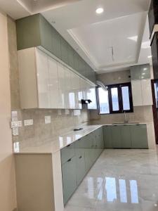 Kitchen Image of 7000 Sq.ft 8 BHK Independent House for sale in Sector 100 Noida for Rs. 110000000