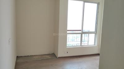 Bedroom Image of 1040 Sq.ft 2 BHK Apartment / Flat for sale in Jaypee Kensington Boulevard, Sector 131 Noida for Rs. 9000000