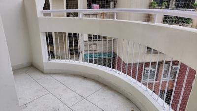 Balcony Image of 1689 Sq.ft 3 BHK Apartment / Flat for sale in Golden Heights Apartments, Sector 12 Dwarka New Delhi for Rs. 28000000
