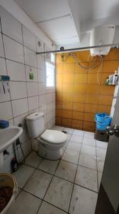 Bathroom Image of 1850 Sq.ft 3 BHK Duplex for rent in Halasuru Bengaluru for Rs. 100000