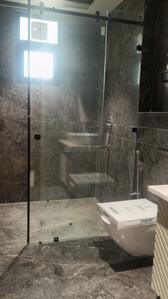 Image of 3006 Sq.ft 4 BHK Builder Floor for sale in Anand Vihar, New Delhi for Rs. 64000000