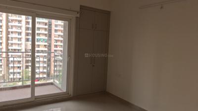Bedroom Image of 1040 Sq.ft 2 BHK Apartment / Flat for rent in Shri Radha Aqua Garden, Noida Extension Greater Noida for Rs. 21000