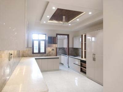 Kitchen Image of 3150 Sq.ft 4 BHK Builder Floor for sale in Ultra Luxury Builder Floor, Sector 85 Faridabad for Rs. 32000000