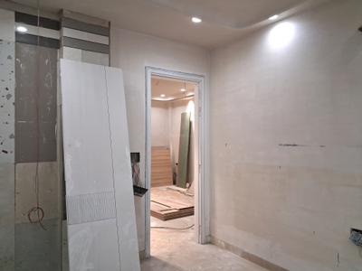 Bedroom Image of 1300 Sq.ft 3 BHK Builder Floor for sale in Paschim Vihar New Delhi for Rs. 25500000