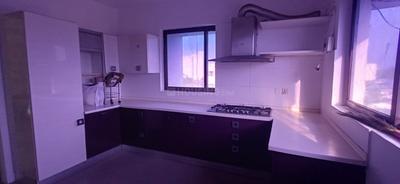 Kitchen Image of 2550 Sq.ft 3 BHK Apartment / Flat for sale in Besant Nagar Chennai for Rs. 50000000
